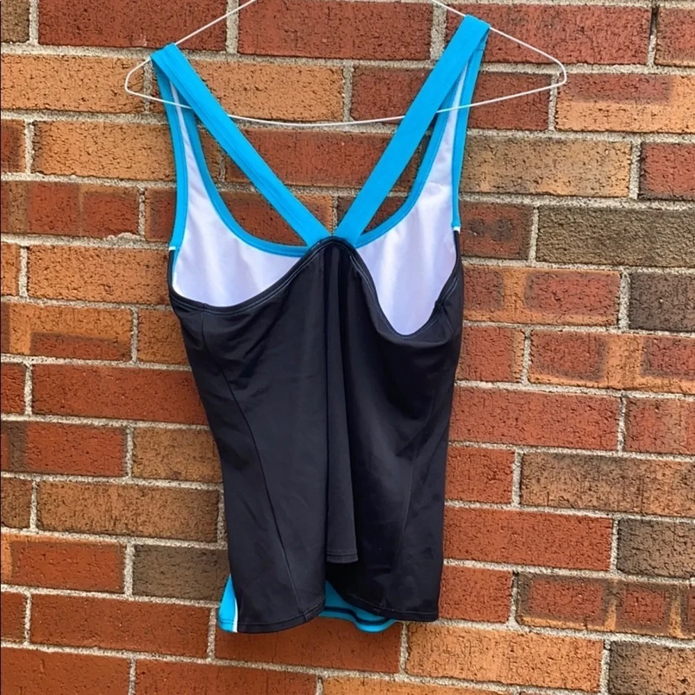 Nike swim top